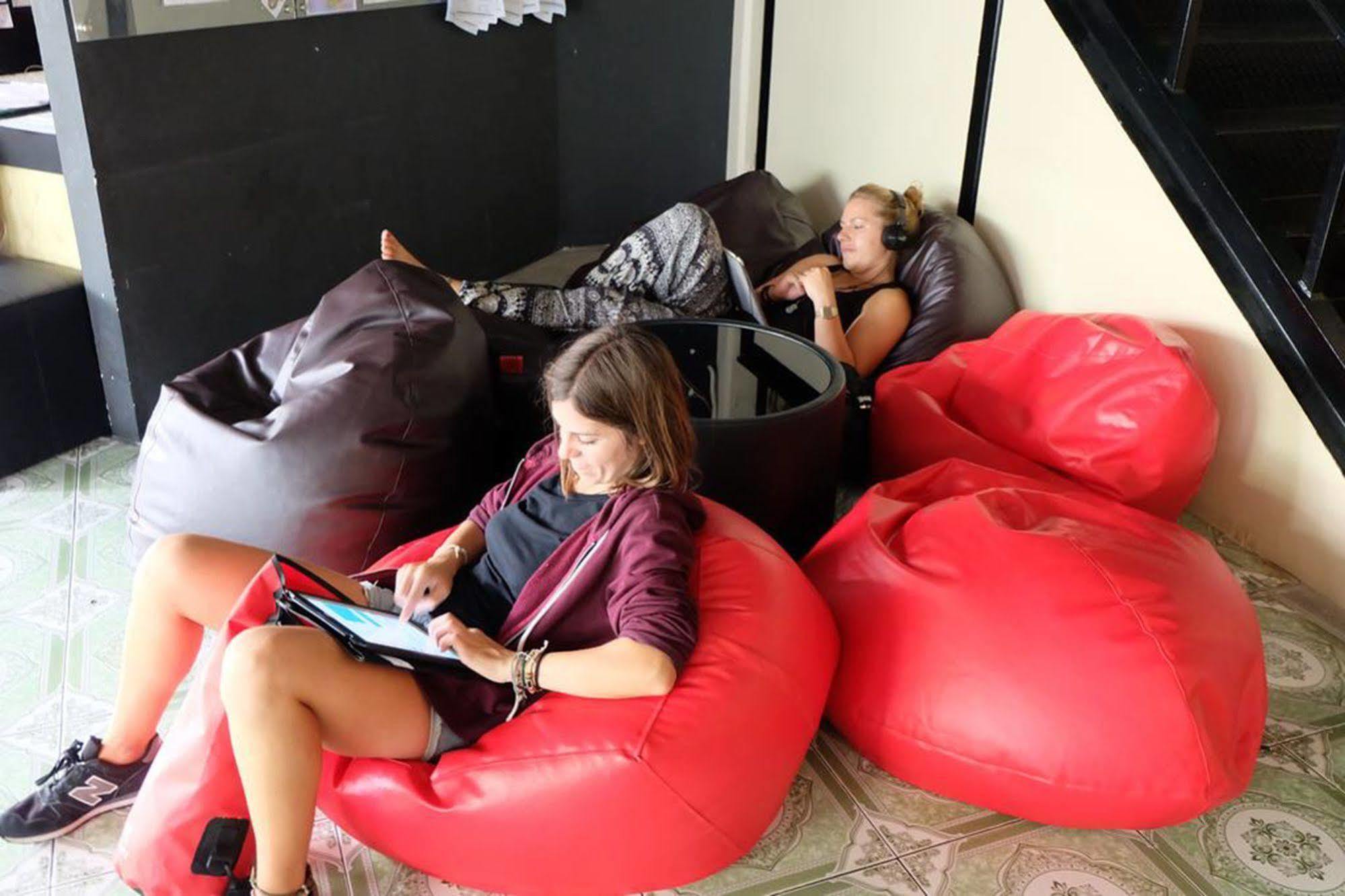 Oldtown Hostel Bangkok Luaran gambar